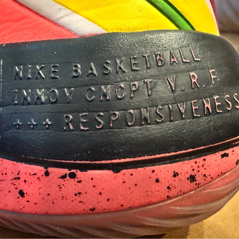 Nike Men’s Library of Bounce basketball pink, black High-Top Sneakers Sz 12 - Picture 10 of 10